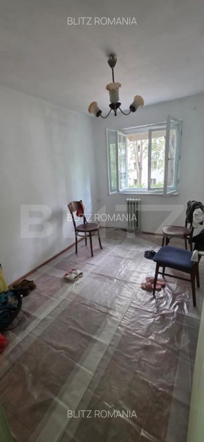 Apartament 3 camere, etaj 1, zona Vest - 1