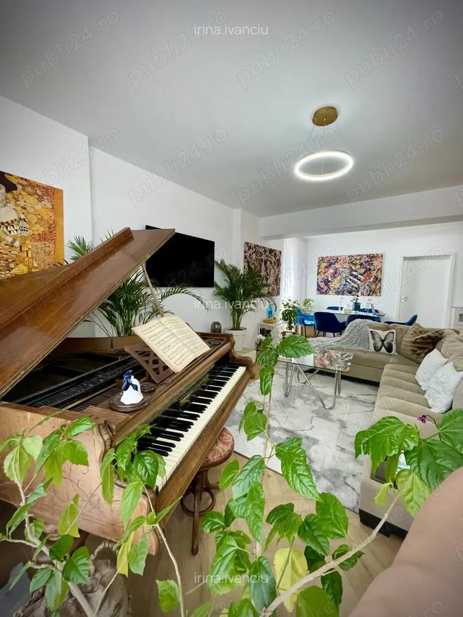 Apartament de Vanzare 3 camere - 1