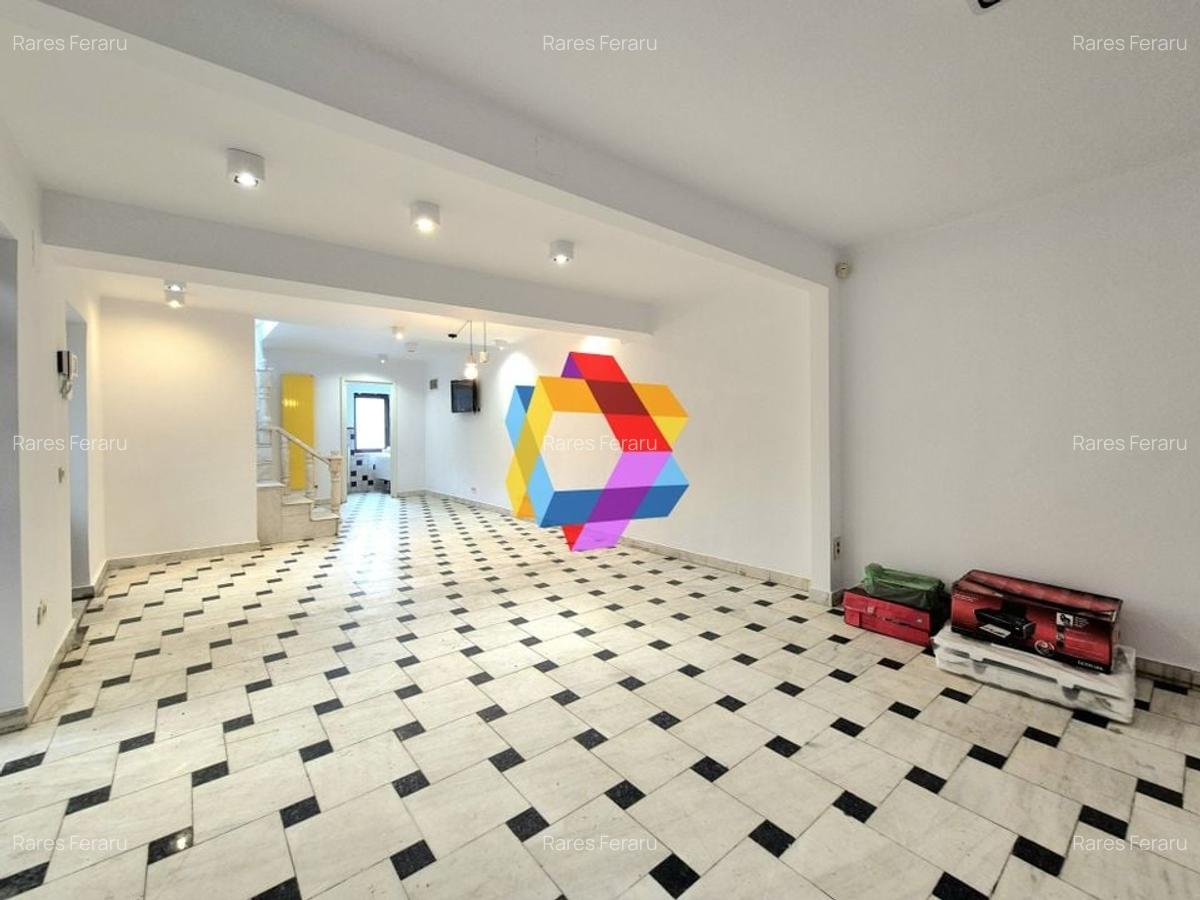 Spatiu comercial la casa - 170 mp - 2