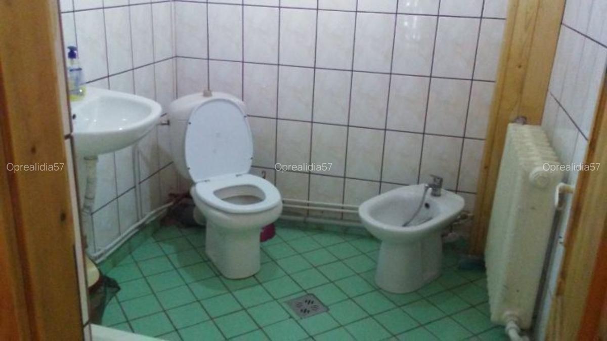 Vanzare Cabana in pitorescul peisaj din Plaiul Foii, Zarnesti Brasov - 7