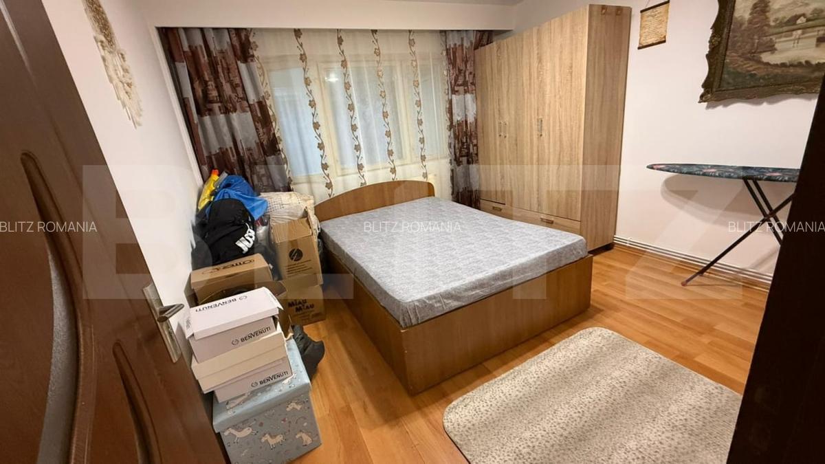 Apartament de vanzare, cu 2 camere, decomandate - 4