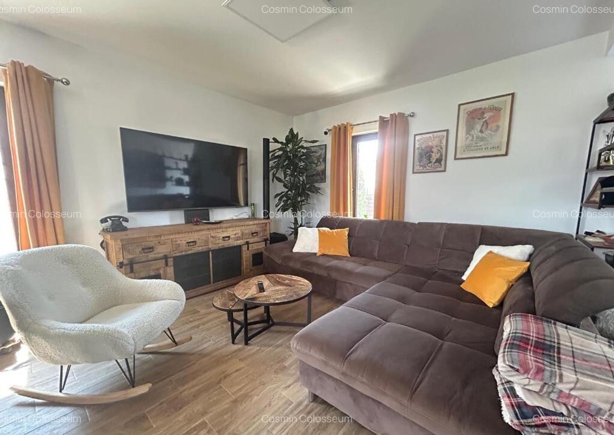 Casa eleganta in zona rezidentiala Ghimbav - cu vedere panoramica! - 1