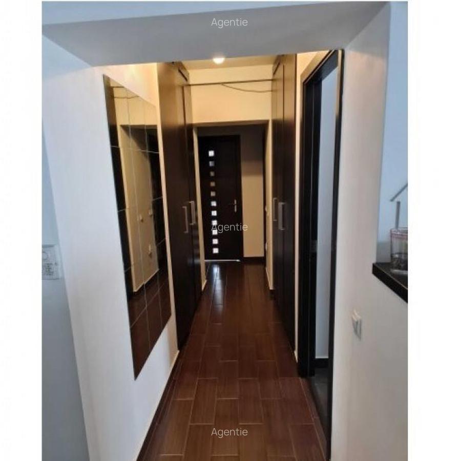 Piata Muncii, B-dul. Basarabia.Apartament 3 camere. - 4