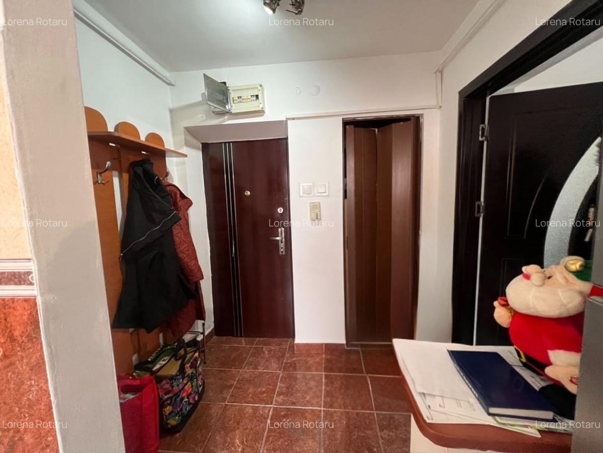 Apartament 3 camere, semidecomandat, 68.40 mp, Brazda lui Novac, zona Garii - 10