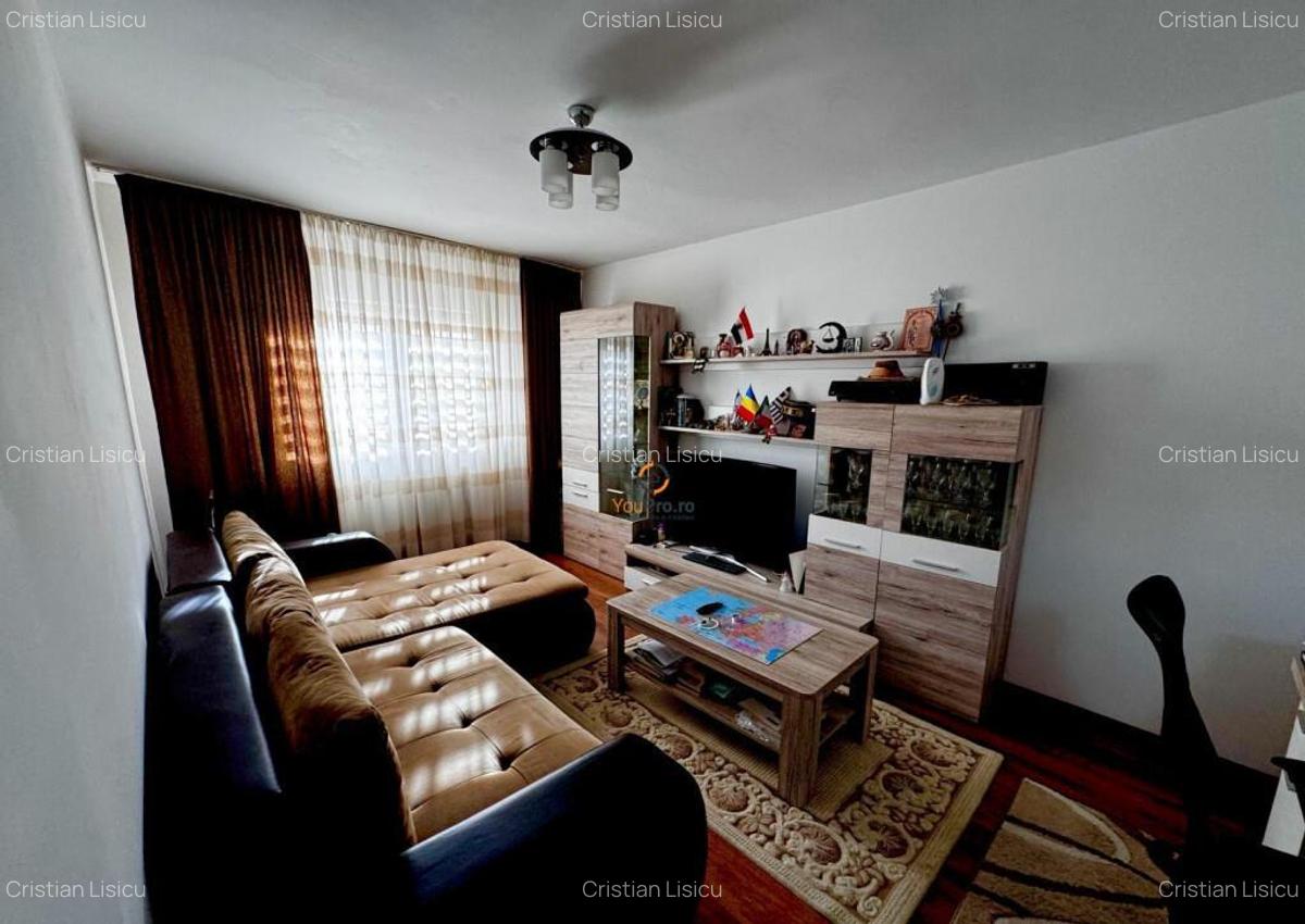 Apartament 3 camere | Zona Lipovei | Etaj 3/4 | 2 balcoane | - 2