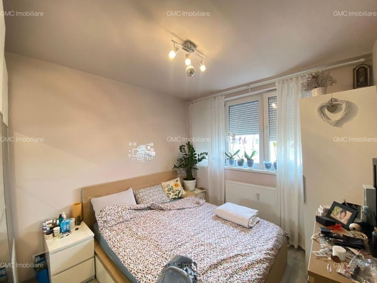 4 camere renovate, 60 mp + balcon, etaj 10/11 – Drumul Taberei V7 - 3