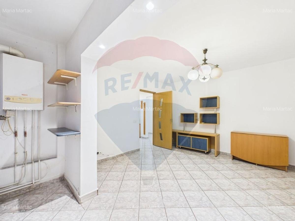 Apartament cu 4 camere de vanzare - Zona Nicolae Grigorescu - 27