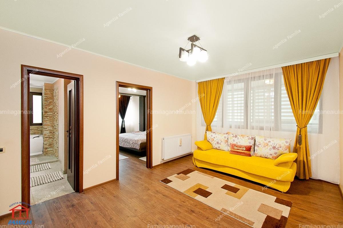 Vanzare apartament deosebit cu 2 camere, Tiglina 1, parter, mobilat si utilat. - 1