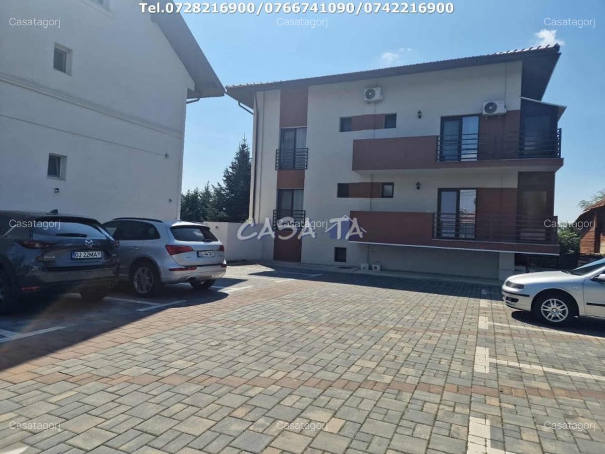 Apartament 3 camere, situat in Targu Jiu, Str.Unirii - 17