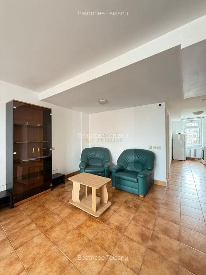 3 camere  | Piata Romana | 2 balcoane deschise - 2