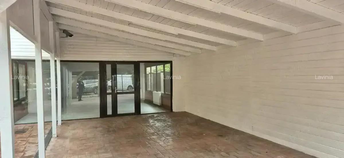 Proprietar inchiriez spatiu comercial - 2