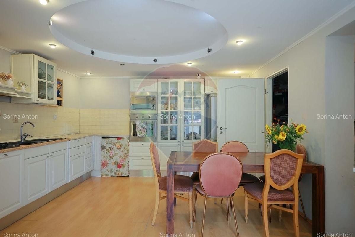 De vanzare casa in zona Nufarul - 24