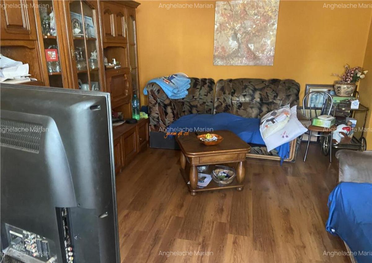 Apartament 4 camere , zona ultacentrala - Primaria Focsani , - 2 Apartament 4 camere , zona ultacentrala - Primaria Focsani , - 2