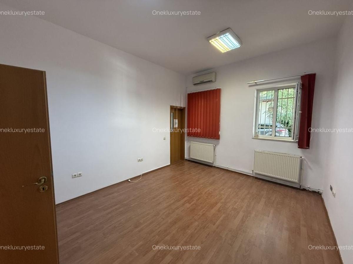 Apartament 3 camere decomandat in vila - 3