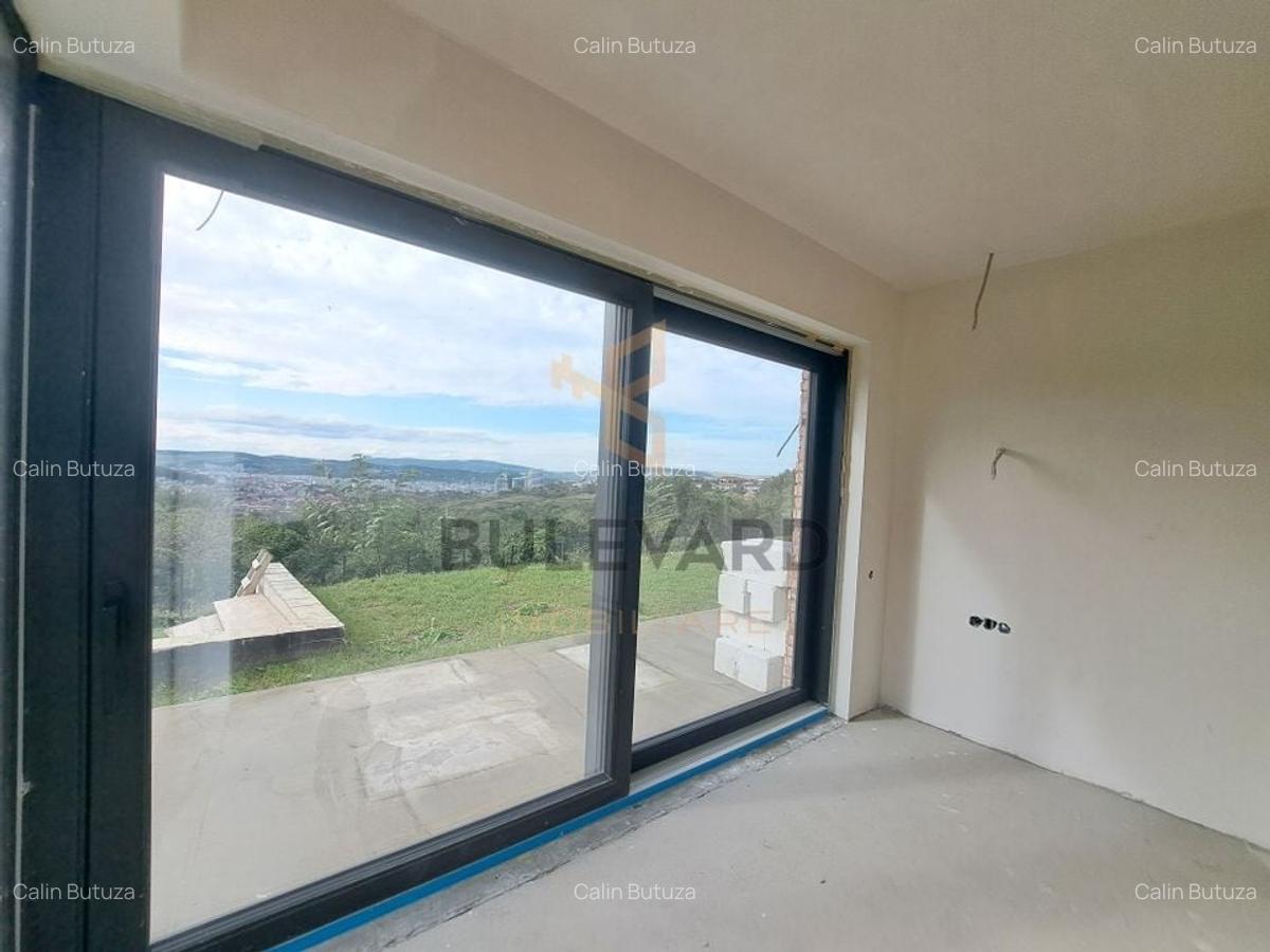 Apartament exclusivist, curte individuala, parcare acoperita, zona Europa - 11