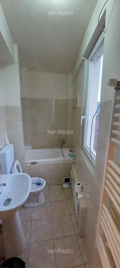 Apartament in zona reziden?iala in bloc privat - 3