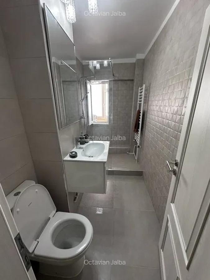 Apartament de 2 camere, renovat, decomandat, langa metrou - Dristor - 5