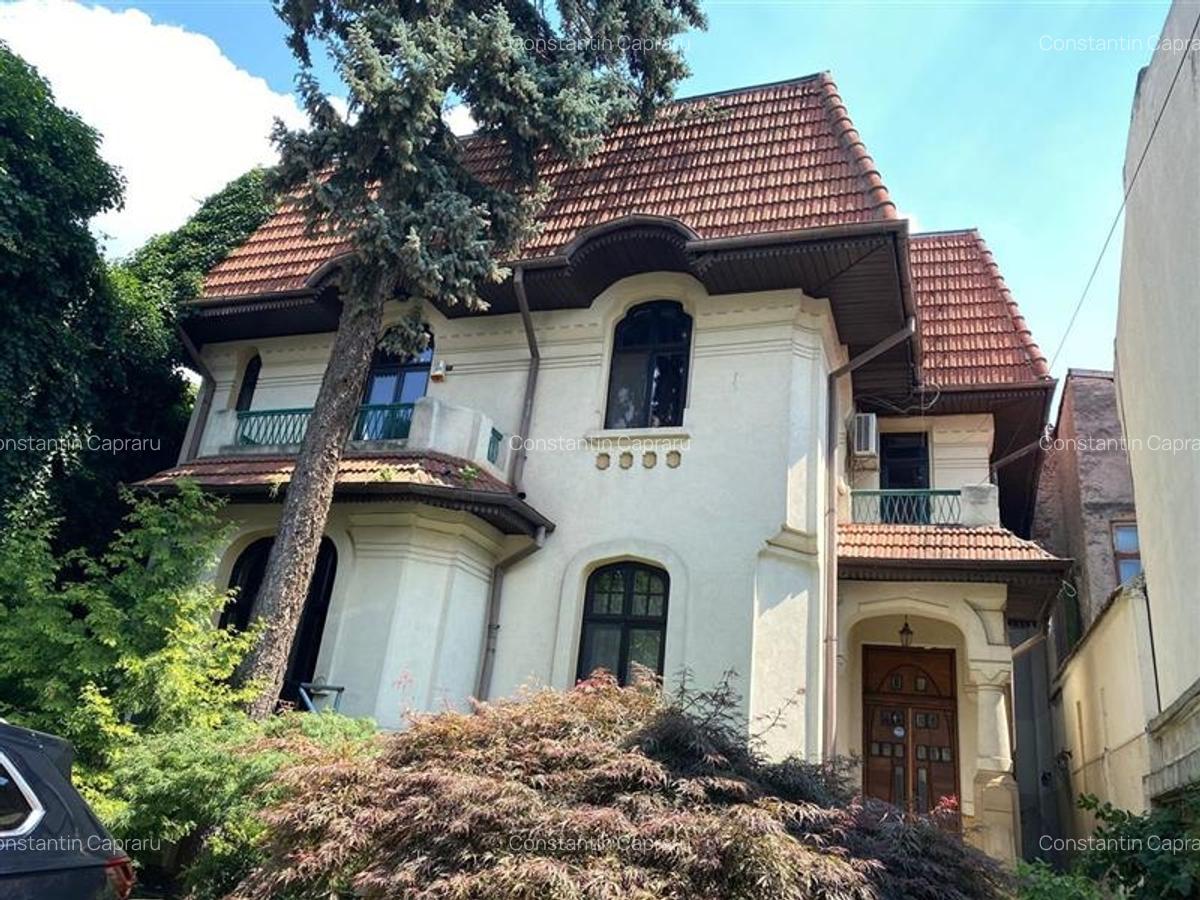 Vila brancoveneasca pretabila: birouri, clinica, ceainarie - 22