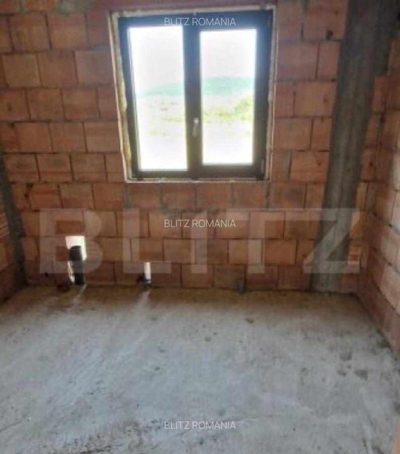 Casa parter, 120 mp, teren 1000 mp, la 25 km de orasul Bistr - 6