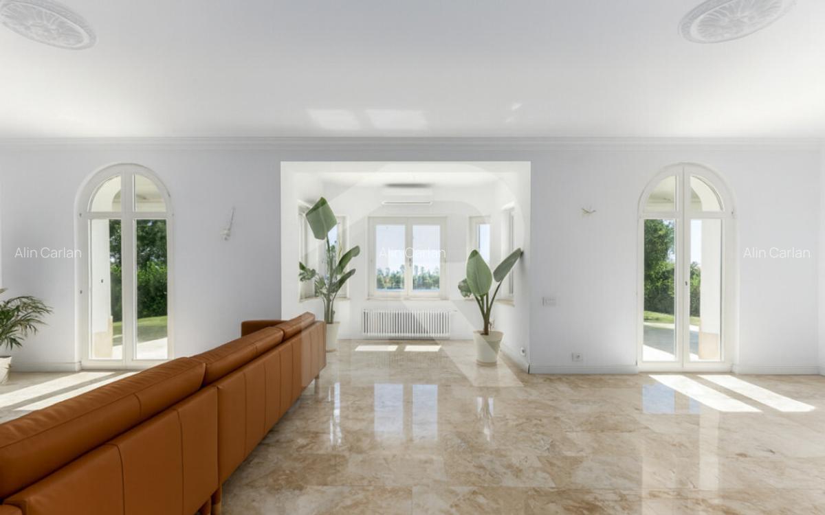 Vila eleganta cu piscina ?i ie?ire la Lac Caciula? - 17