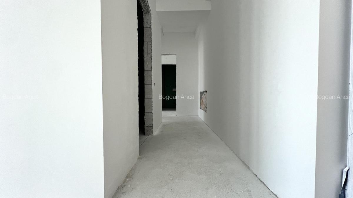 Apartament cu 3 camere decomandat în Tomis Nord - 11
