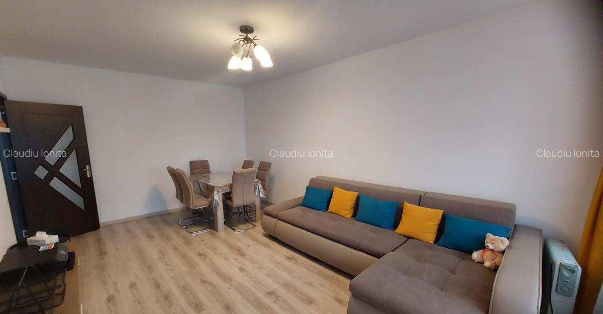 Apartament 2 cam 61 mp+balcon,mobilat,parcare,9min.metrou 1 Decembrie - 5