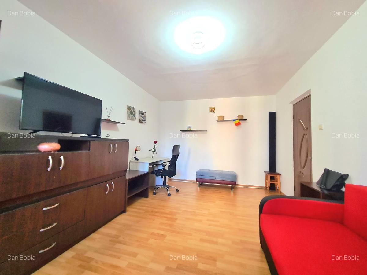 Garsoniera impecabila 8 min M  Tineretului DB - 12 Garsoniera impecabila 8 min M  Tineretului DB - 12