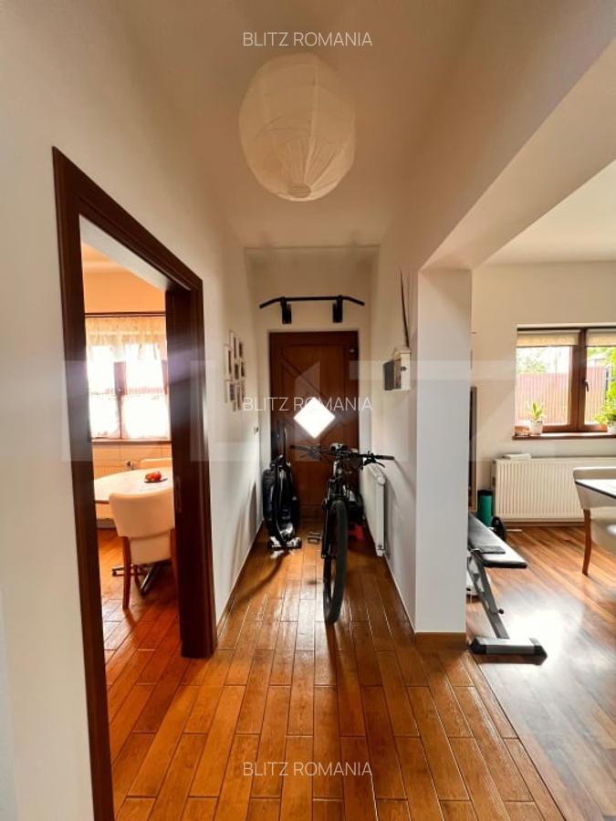 Casa indivuduala de vanzare,  4 camere, Cisnadie, Sibiu - 2