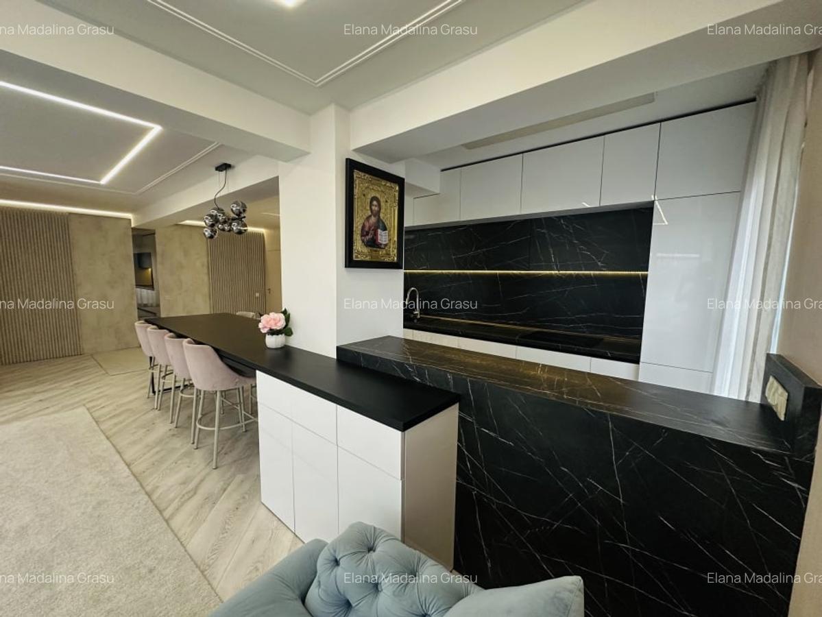 Unicat! 4 camere, 117 mp utili, 75 mp terasa, ultrafinisat - 4