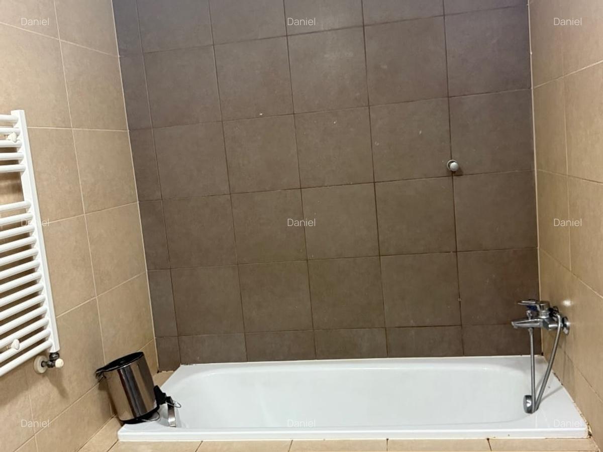 Vând apartament 3 camere. și boxă în Ten Blocks - 4