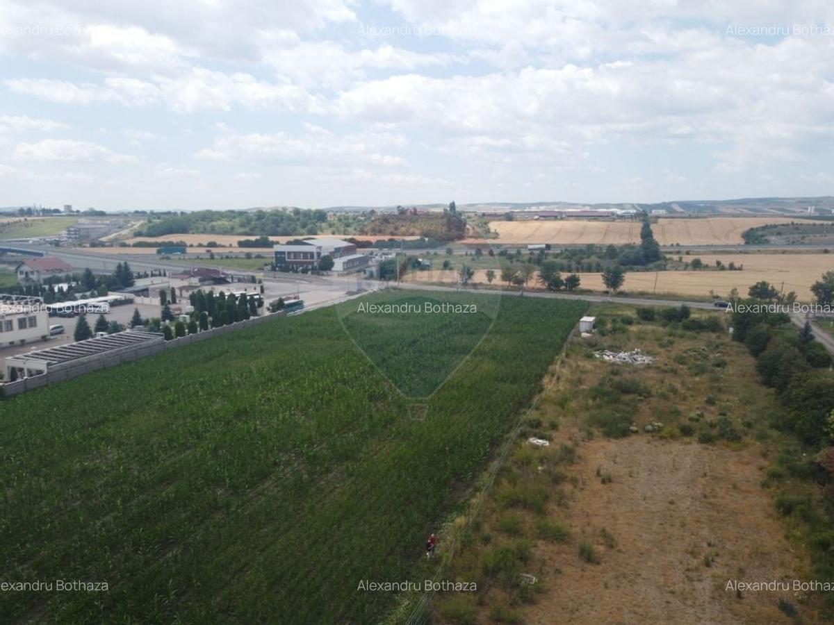 Teren Construcții intravilan de 636 mp, în Luna - 14
