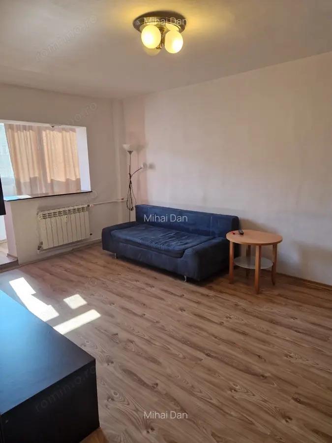 Apartament 2 camere Dristor metrou 3 minute - 2