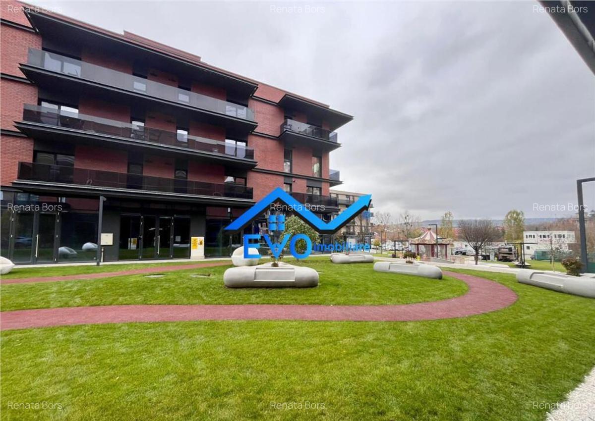 Apartament o camera, de inchiriat, decomandat, loc de parcar - 1