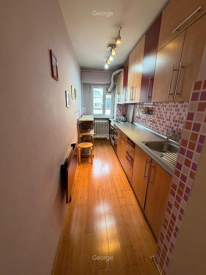 Dristor - Alba Iulia - 5 minute metrou - 2