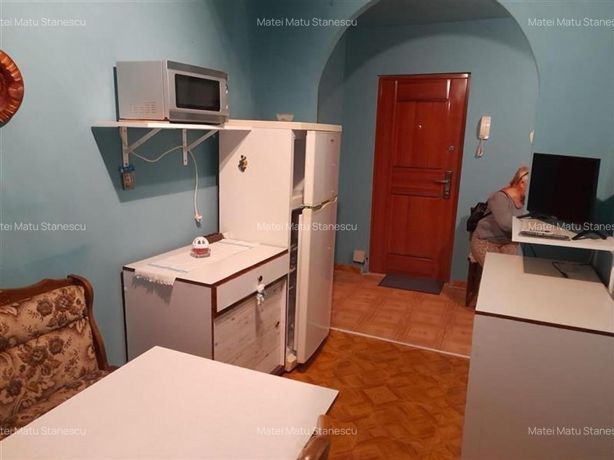 Apartament cu 2 camere decomandat în Bucovina - 19