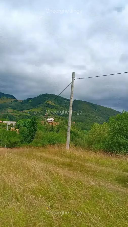 Se ofera spre vanzare teren in sat Magura - 2