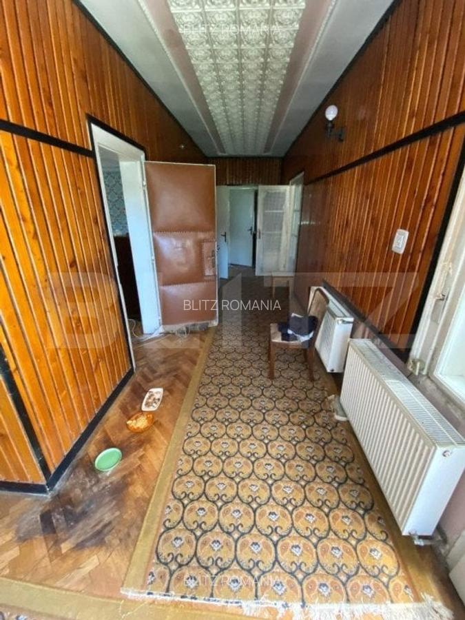Apartament de 4 camere, decomandat, 212 mp si teren, zona Neptun - 11