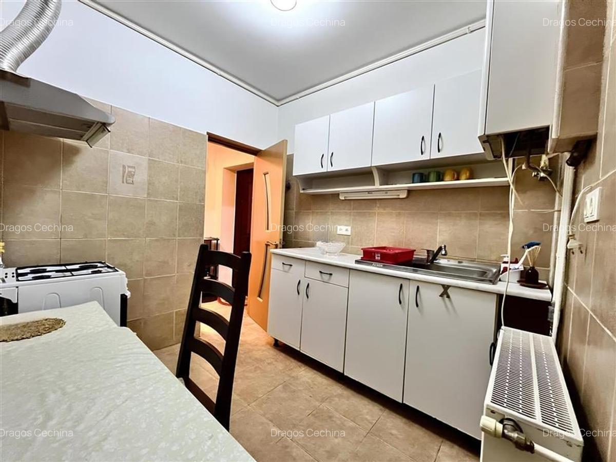 Apartament cu 2 Camere si Parcare in Astra - 11