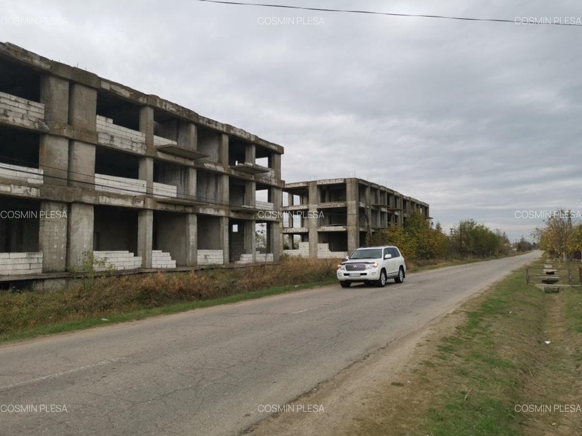 Proprietate Cateasca, teren 13.326 mp + 2 blocuri P+2E, nefinisate - 5