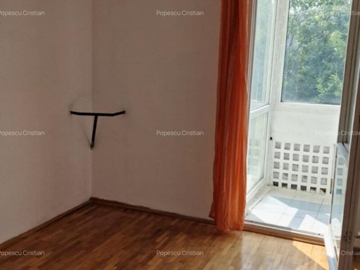 Titan,C-tin  Brancusi, Nicolae Grigorescu, Parc I.O.R - 7