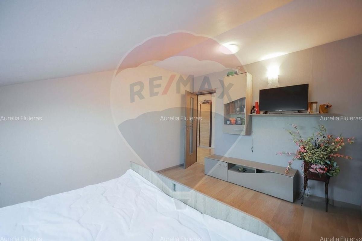 Apartament cu 3 camere decomandat, mobilat în Rogerius - 13