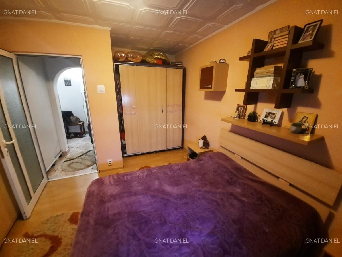 Apartament cu 3 camere, zona Alexandru - 2