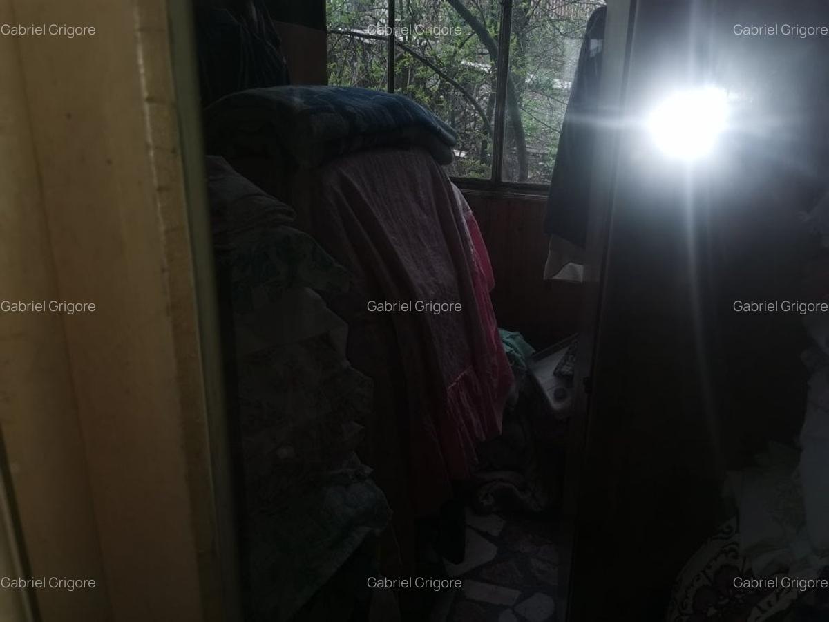 Apartament cu 5 camere decomandat în Central - 12