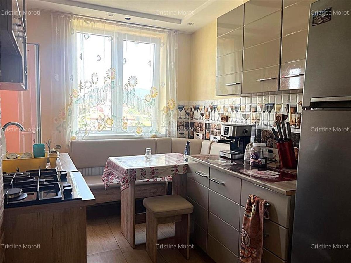 Apartament 2 camere Brad - 3