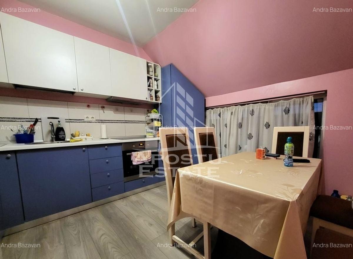 Apartament cu 3 camere, decomandat,  cu scara interioara, zona Lipovei - 7