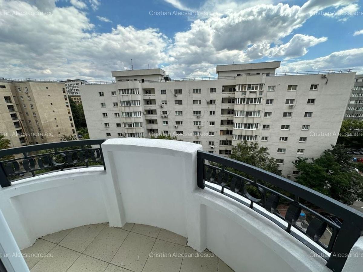 Apartament cu 2 camere semidecomandat în P-ța Unirii - 10