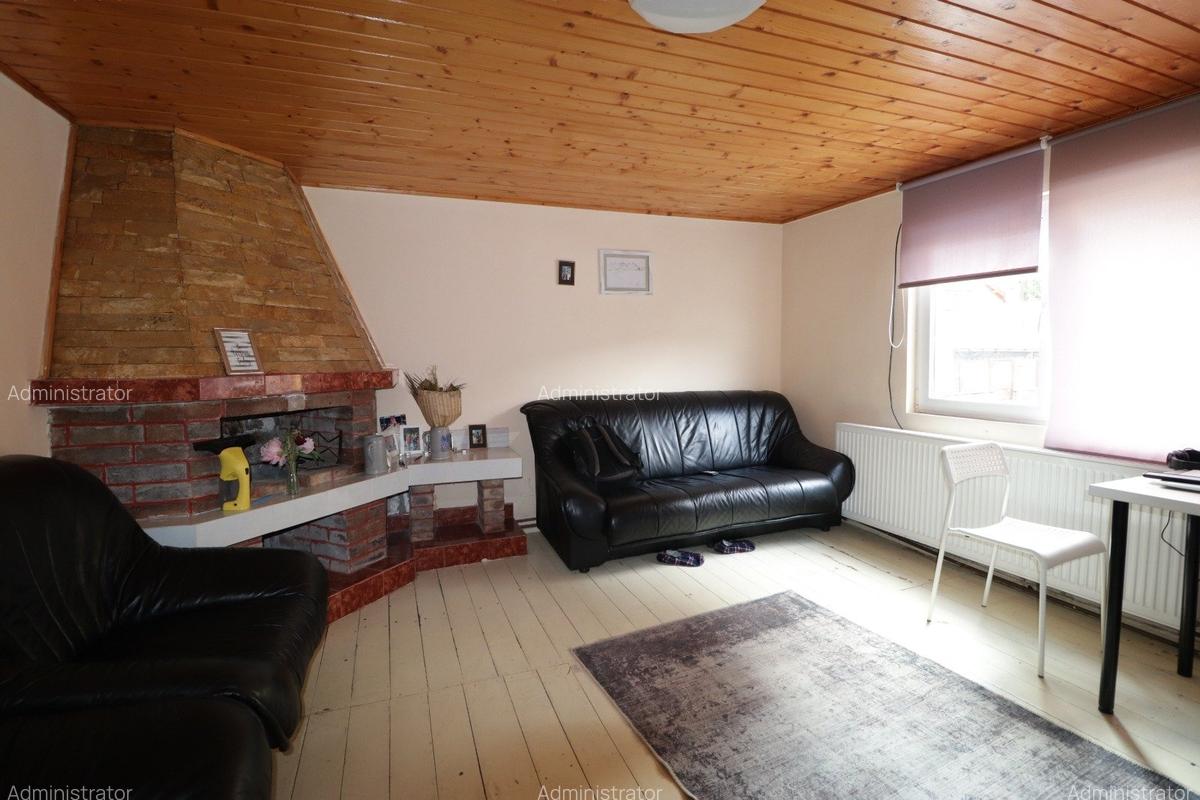 Casa De Vânzare În Azuga! - 1