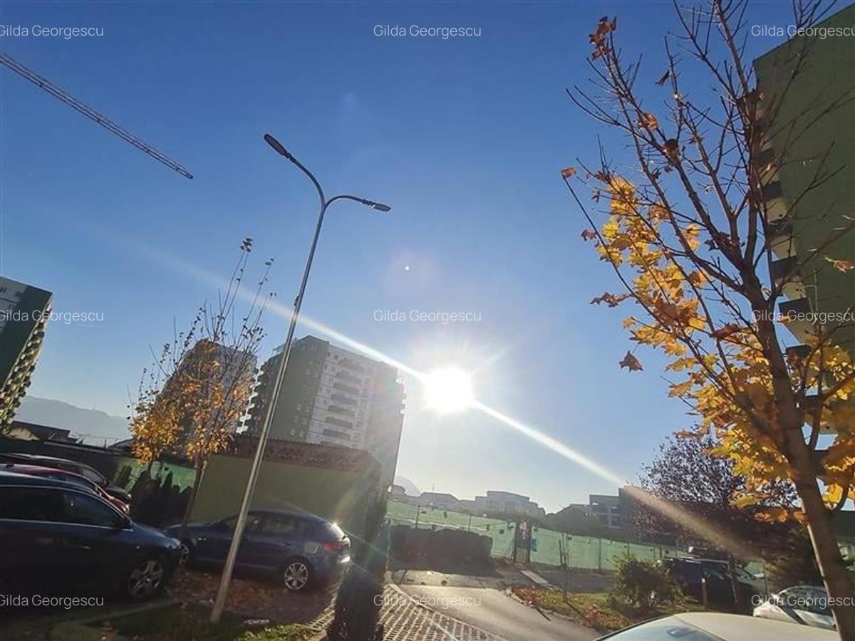 Apartament cu 2 camere decomandat, mobilat în Tractorul - 14