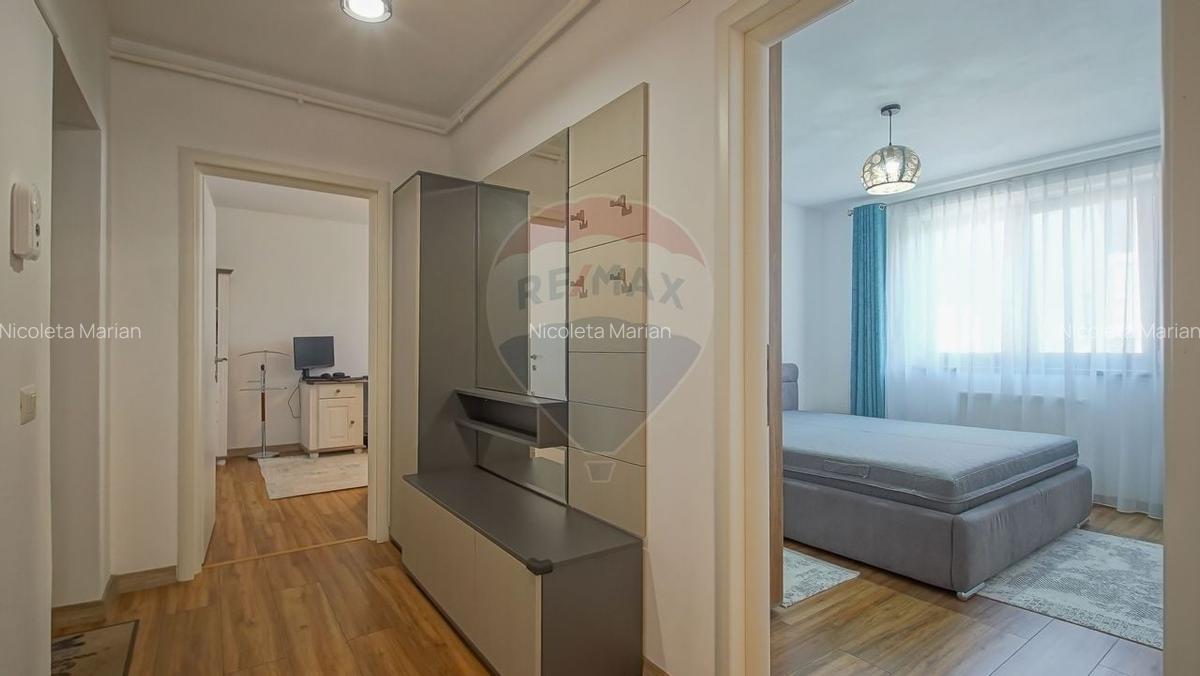 Apartament cu 3 camere decomandat, mobilat în Florilor - 8