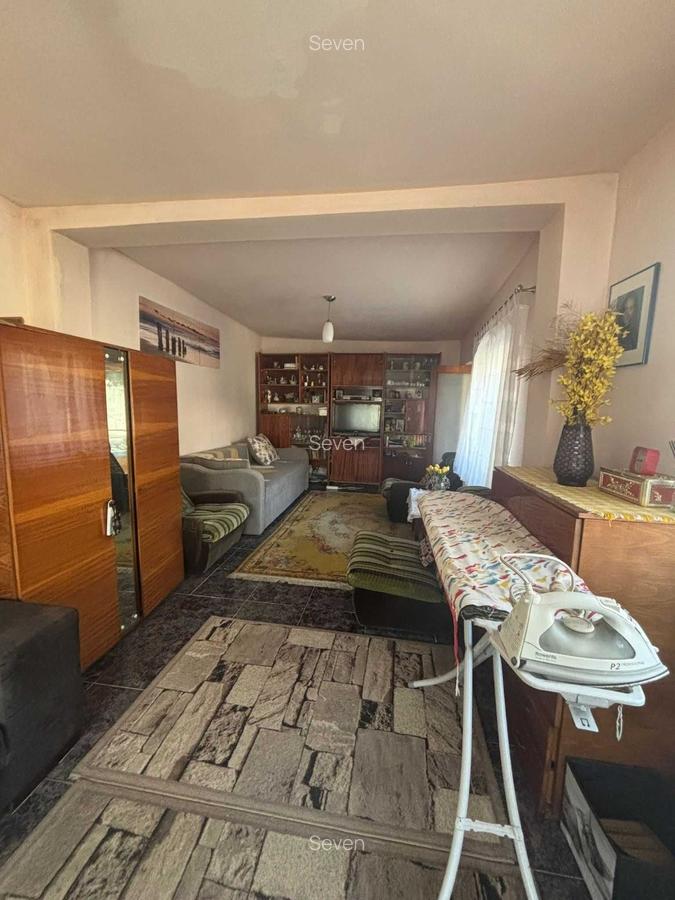 Casa 3 camere - Amzacea - 130.000 euro (Cod E11) - 4 Casa 3 camere - Amzacea - 130.000 euro (Cod E11) - 4